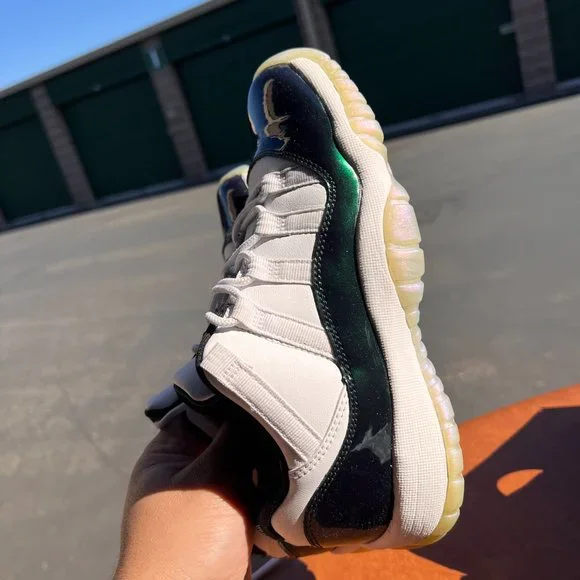 Nike Air Jordan 11 Retro Low BG Emerald White Sneakers 528896-145 Size 5Y - Picture 4 of 12
